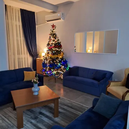 Haydarpasa Ticaret Lisesi Turizm Uygulama מלון ניקוסיה